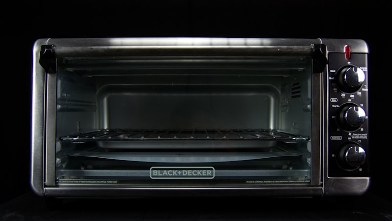 中国电竞直播平台高清无插件观赛体验展示 - 多屏幕同步观看电竞比赛